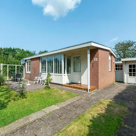 Near Bulb Fields With Garden * Sint Maartensvlotbrug