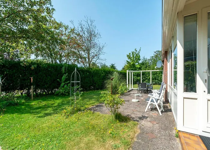 Near Bulb Fields With Garden Tatil Evi Sint Maartensvlotbrug