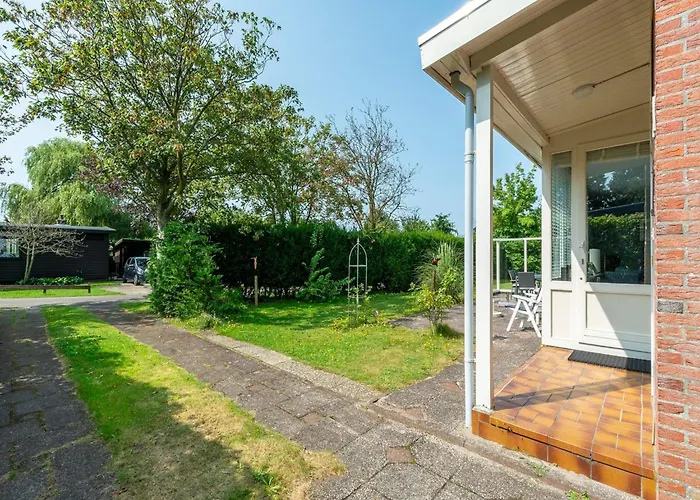 Near Bulb Fields With Garden Sint Maartensvlotbrug