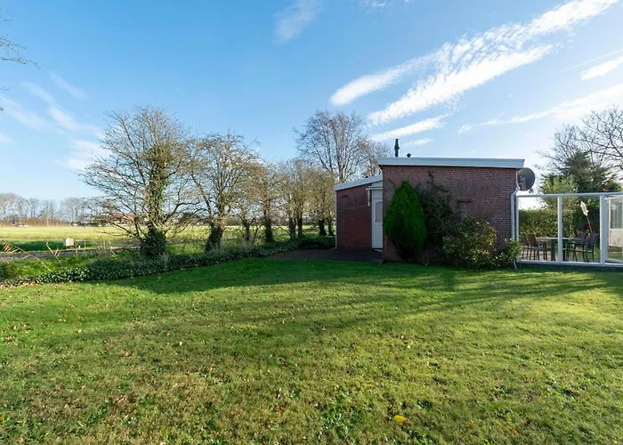 Tatil Evi Near Bulb Fields With Garden *