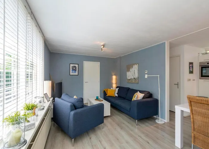 Near Bulb Fields With Garden Sint Maartensvlotbrug